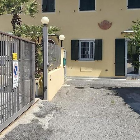 Appartamento La Spiaggia Бордигера Экстерьер фото