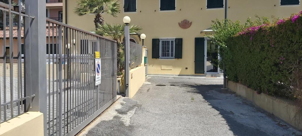 Appartamento La Spiaggia Бордигера Экстерьер фото
